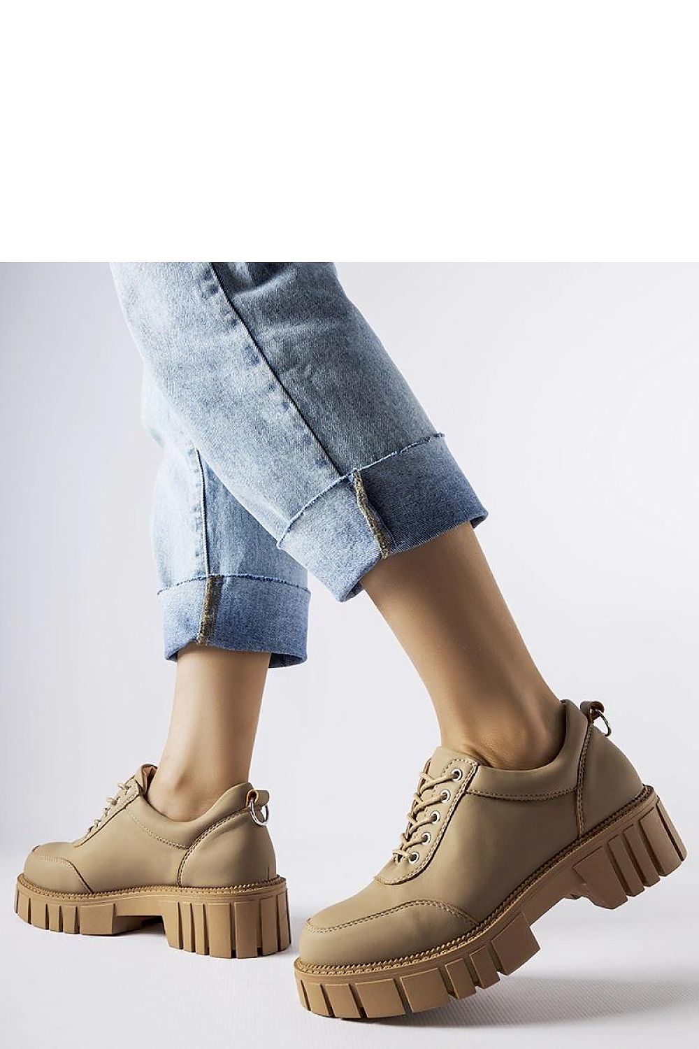 Half shoes model 206551 Solea