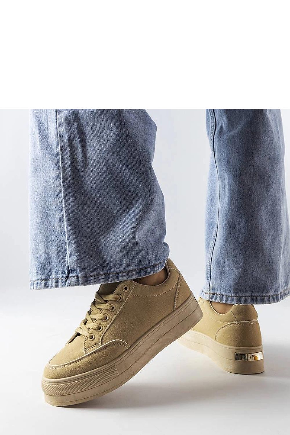 Sneakers model 207812 Solea