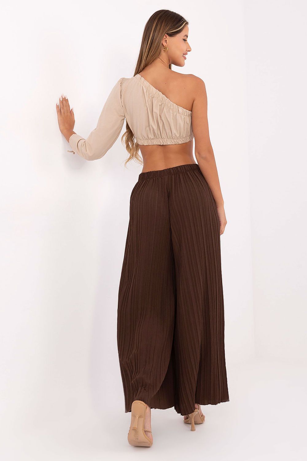 Women trousers model 215408 Italy Moda