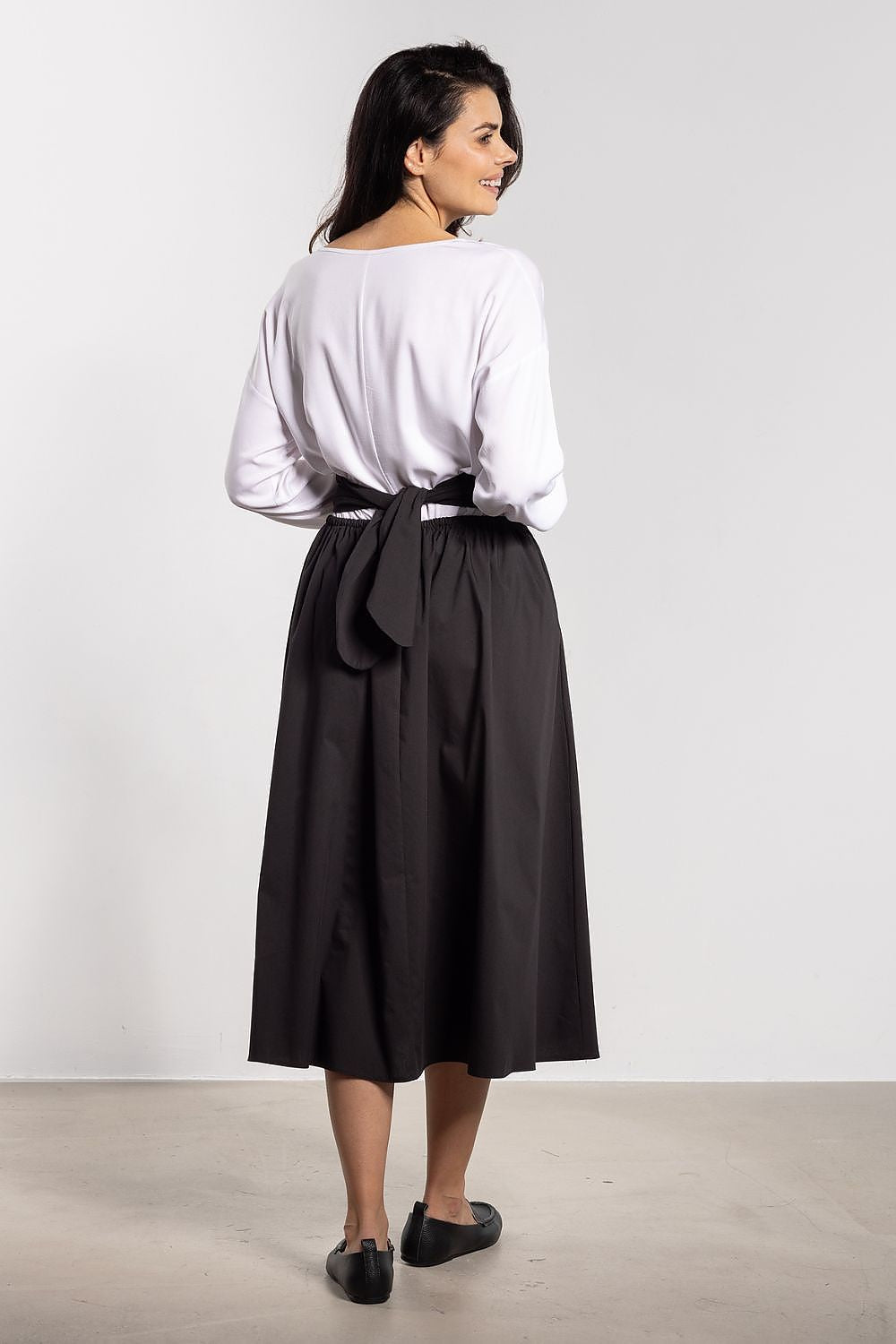 Skirt model 219007 awama