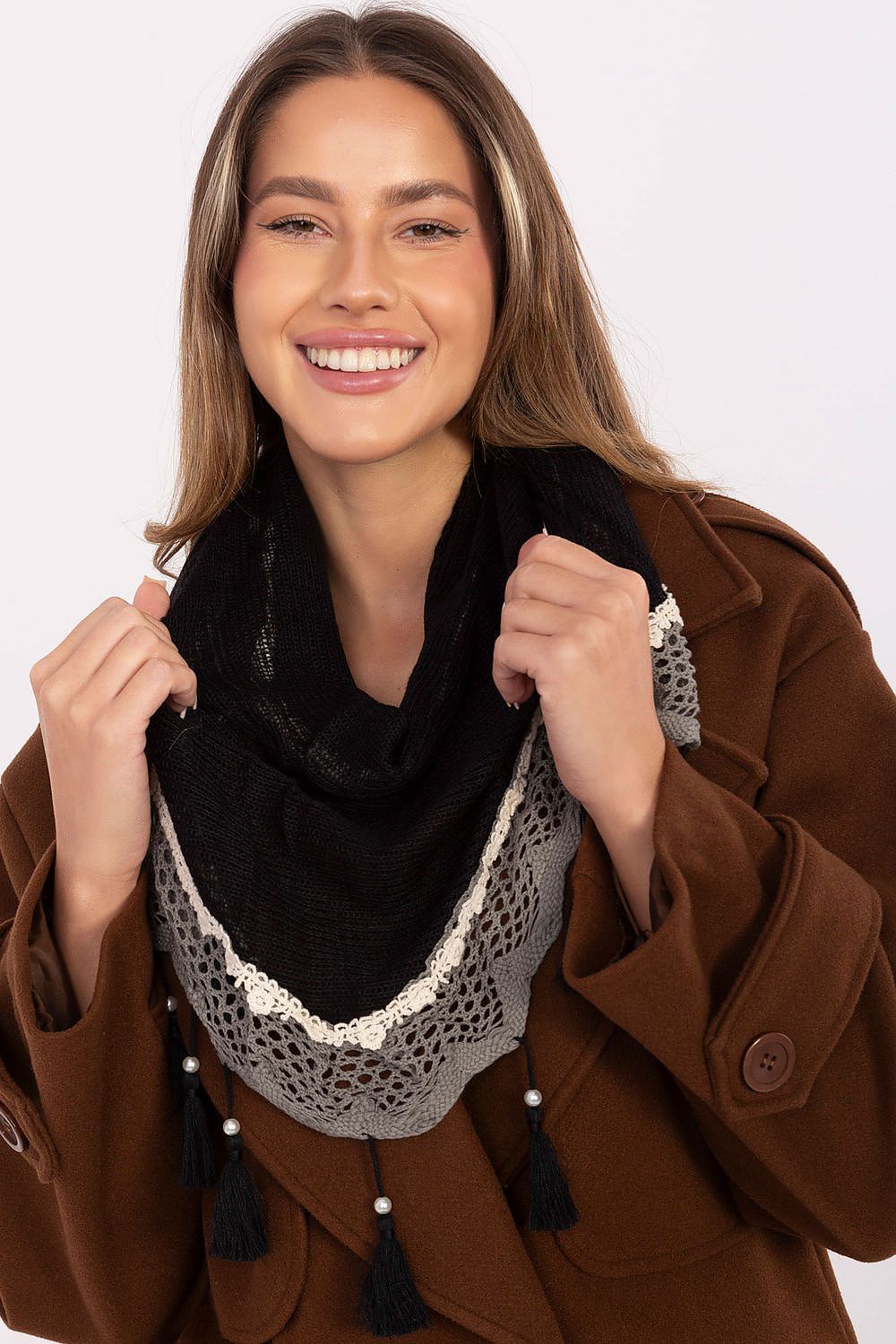 Neckerchief model 220389 AT