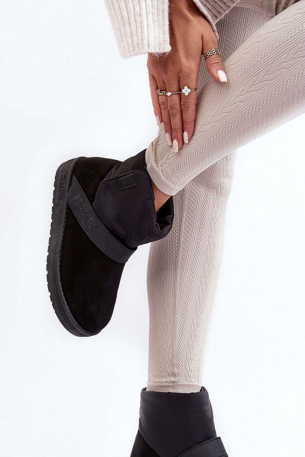  Snow boots model 189420 Step in style 