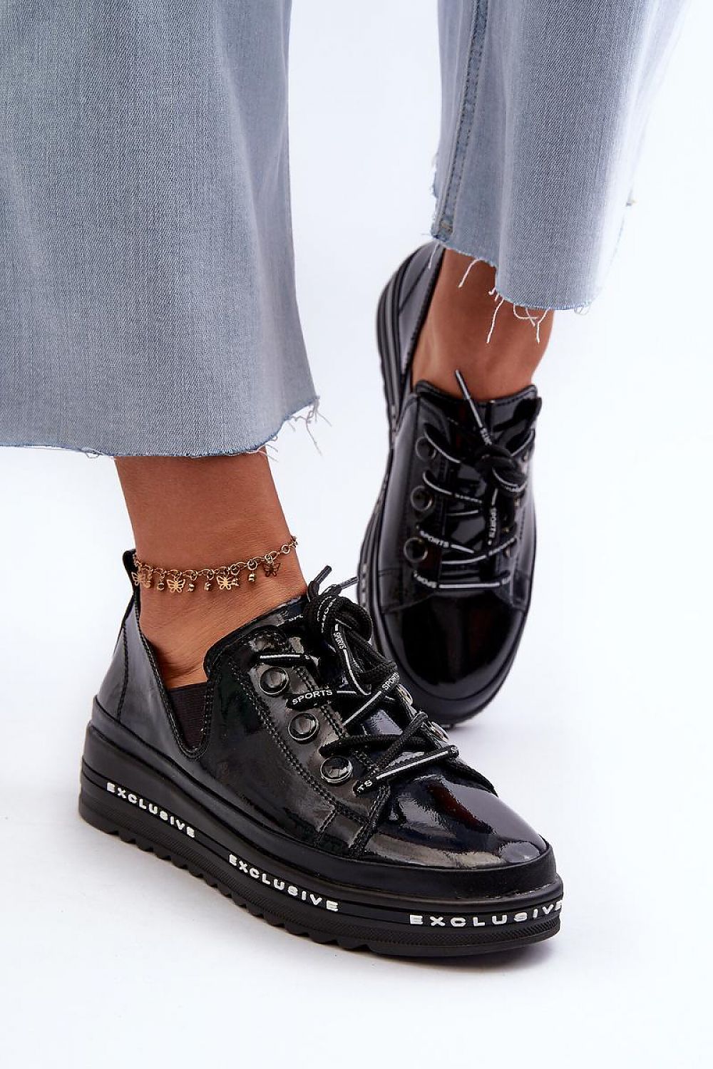  Half shoes model 198010 Step in style 