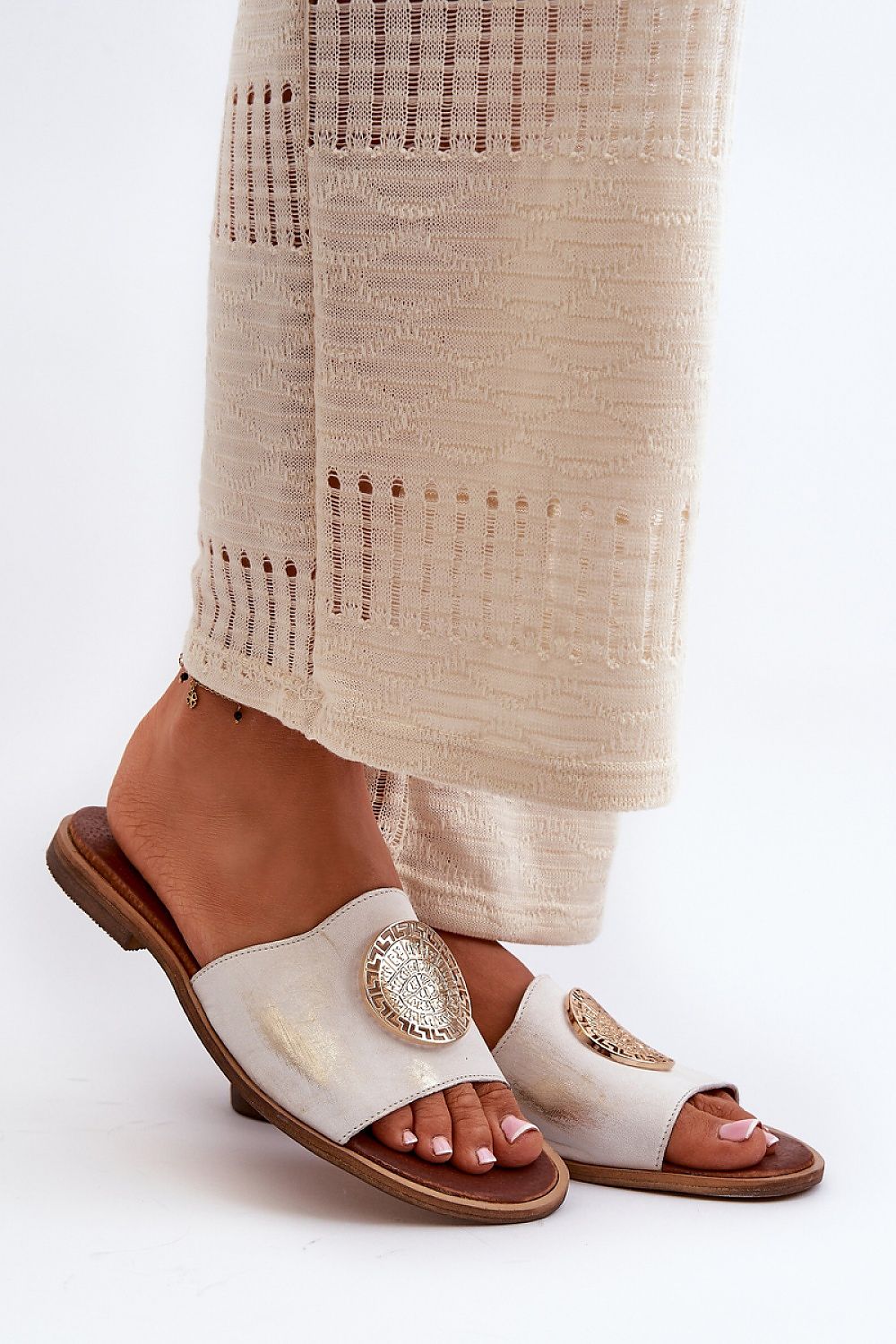  Flip-flops model 198270 Step in style 