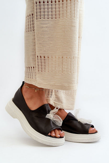  Sandals model 198405 Step in style 