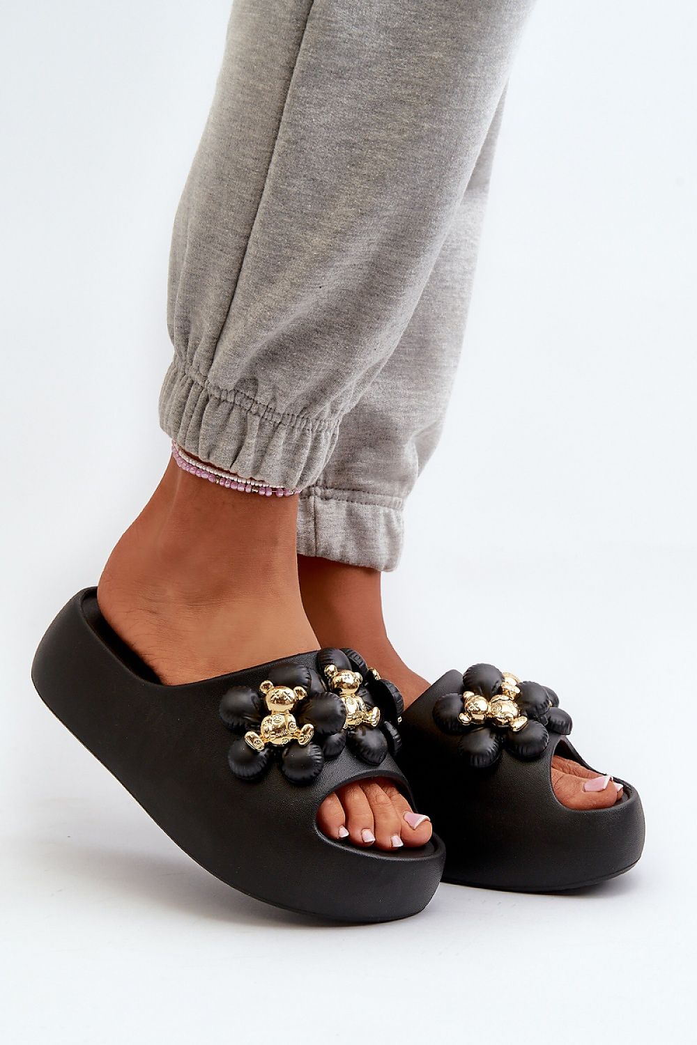  Flip-flops model 198415 Step in style 