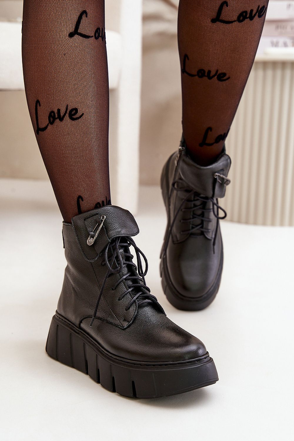  Buskin boots model 199282 Step in style 