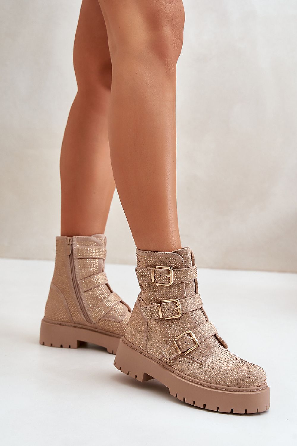  Boots model 199983 Step in style 
