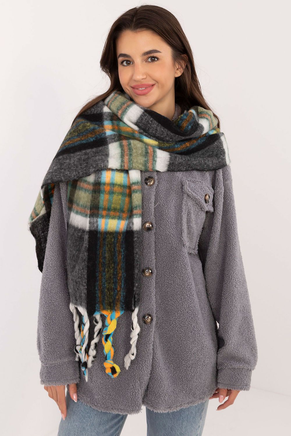  Shawl model 202576 AT 