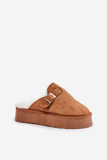  Slippers model 203747 Step in style 