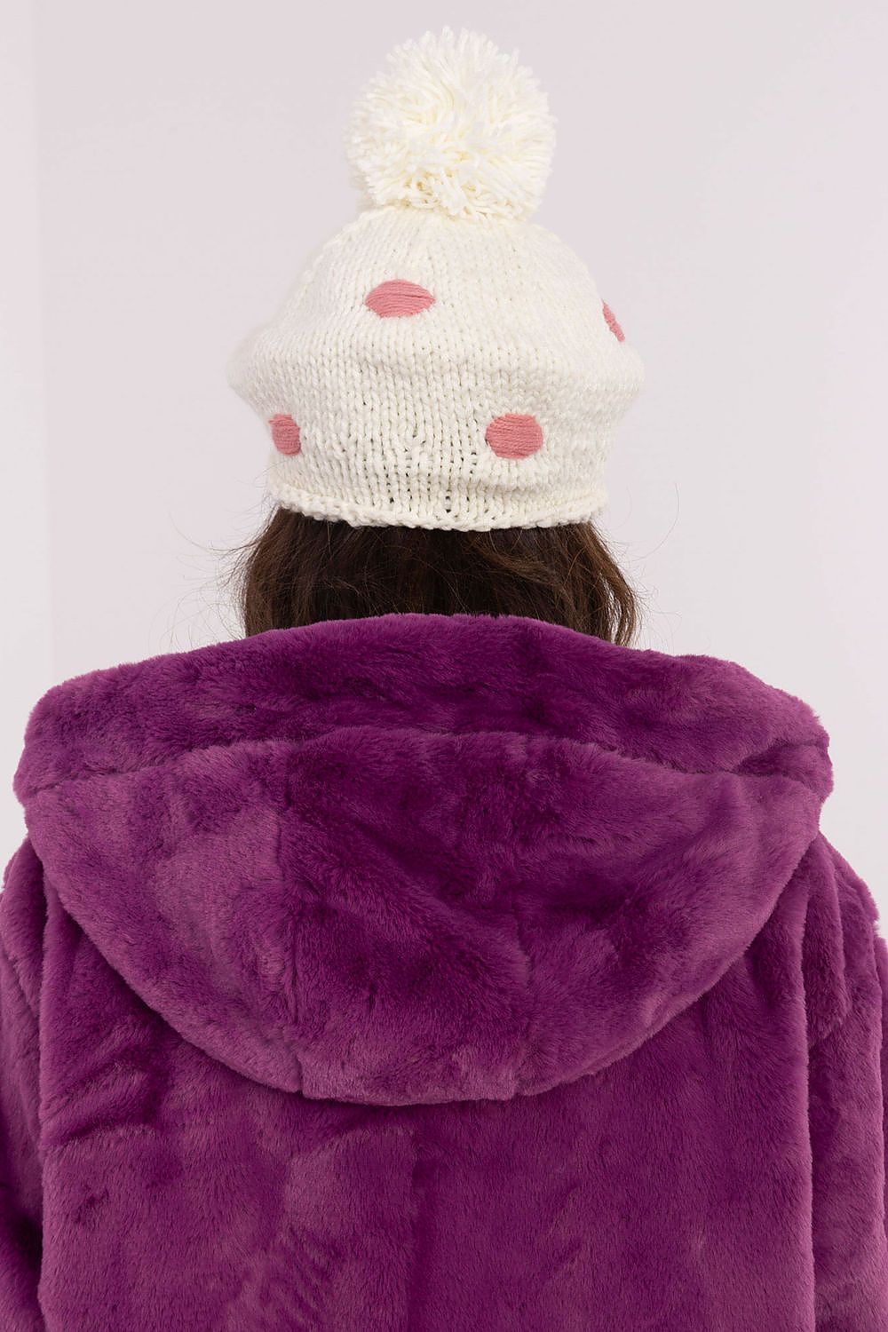  Cap model 203846 AT 