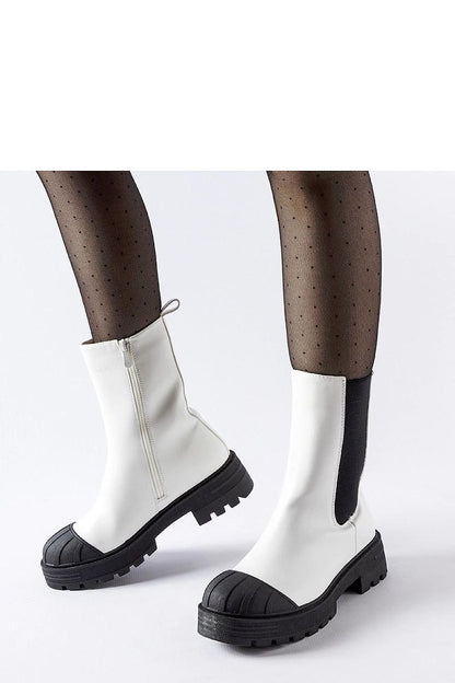  Trapper shoes model 204747 Solea 