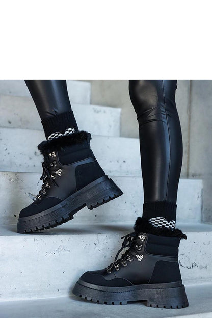  Trapper shoes model 205025 Solea 