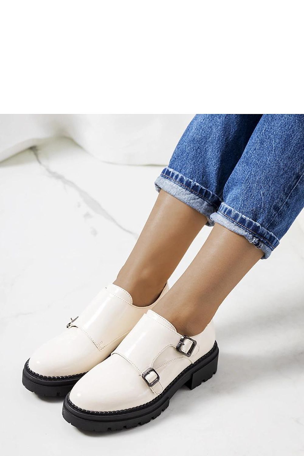  Half shoes model 207102 Solea 