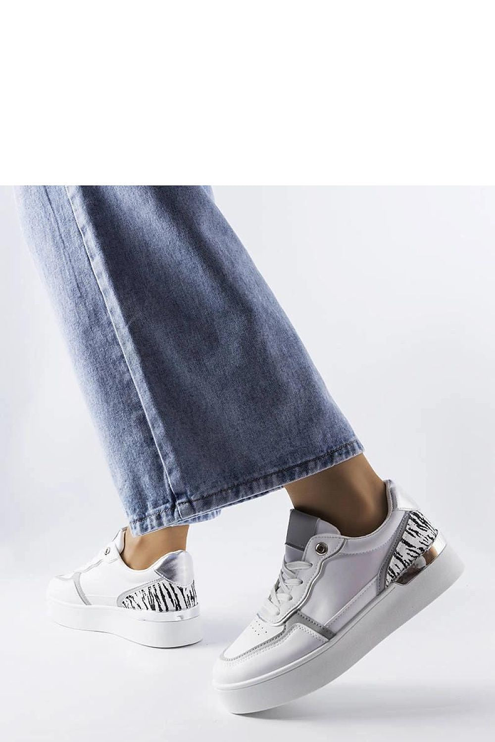  Sneakers model 207885 Solea 