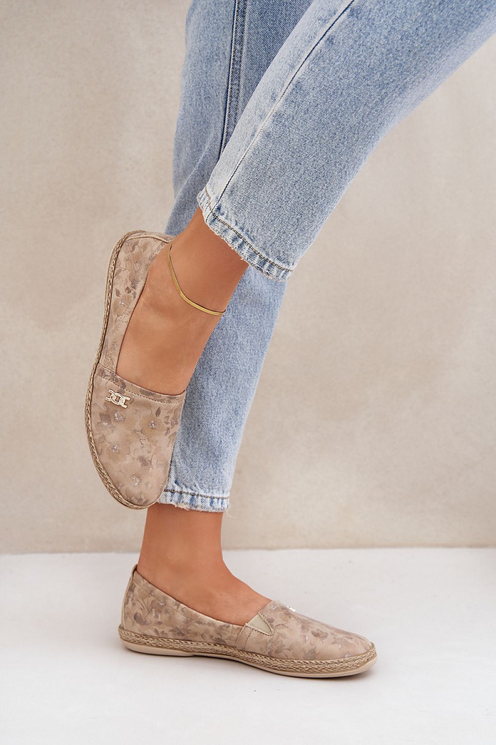  Espadrille model 208322 Step in style 