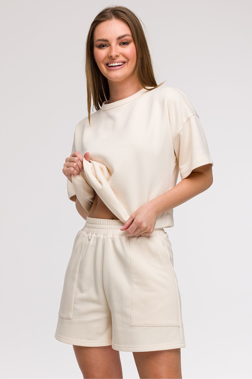  Shorts model 211518 BeWear 