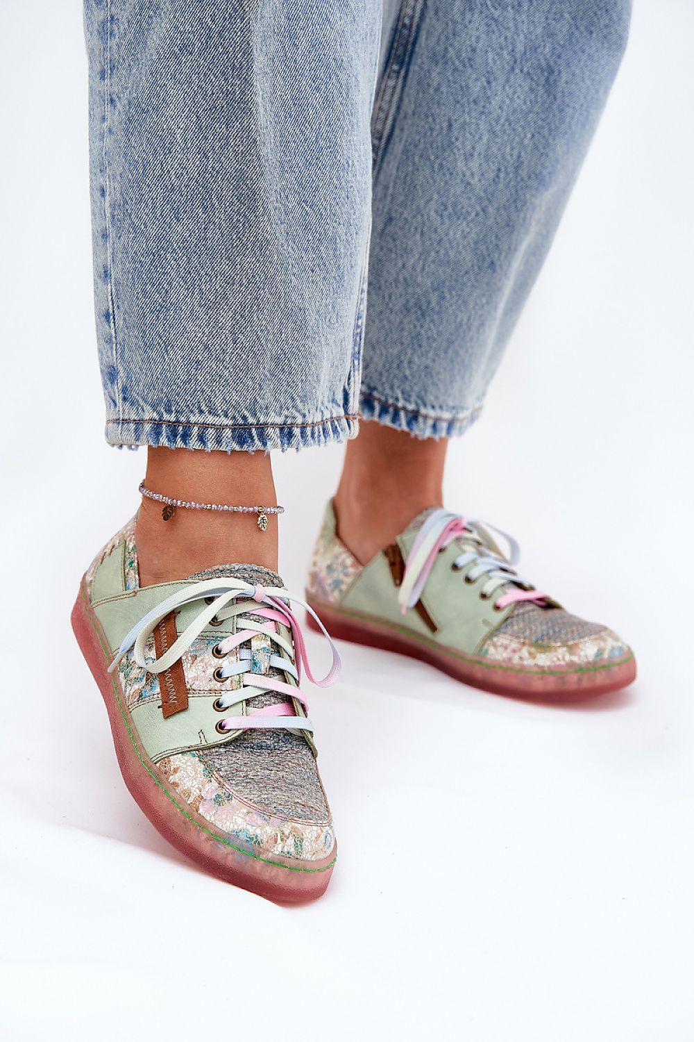  Half shoes model 212553 Step in style 