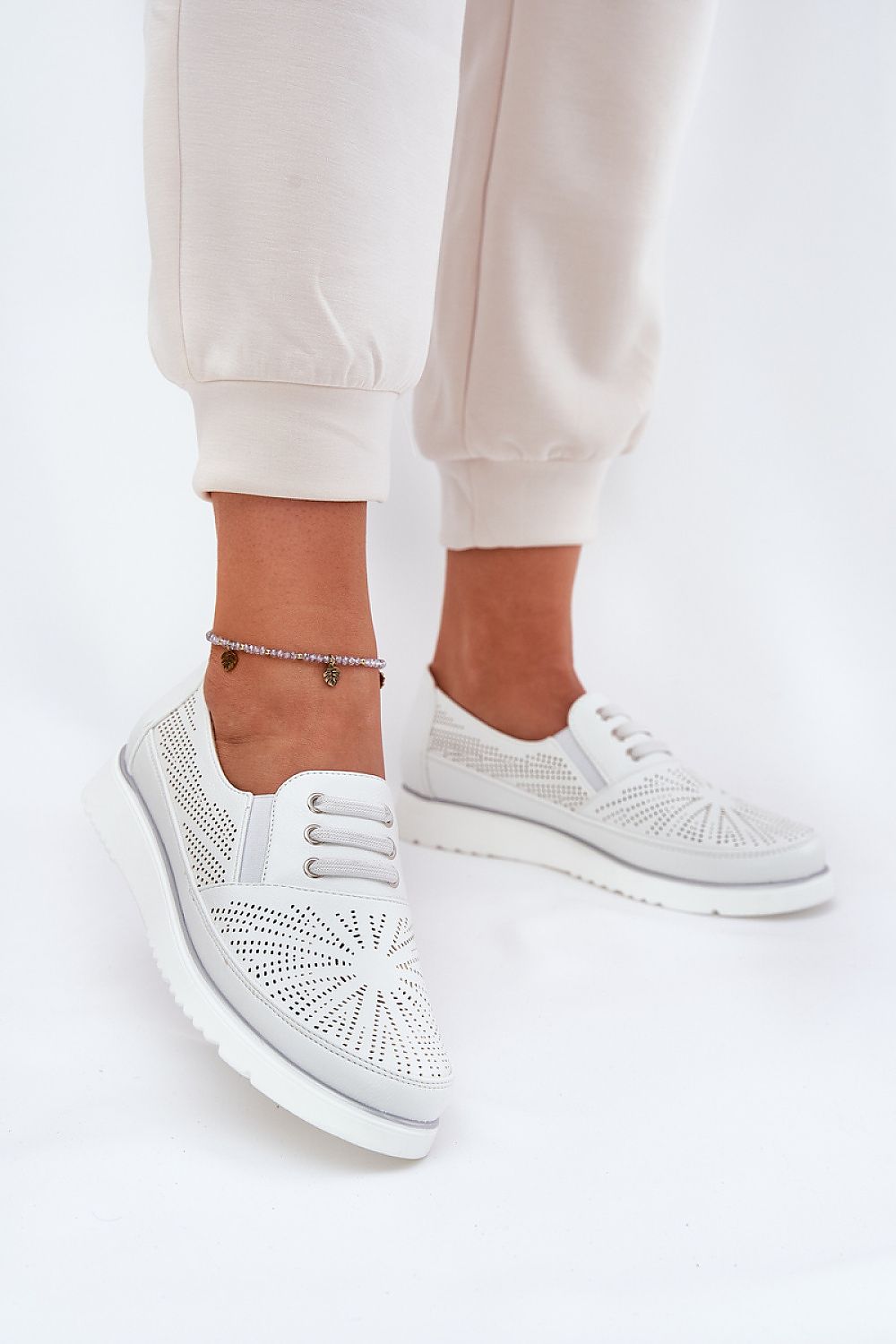  Half shoes model 212572 Step in style 