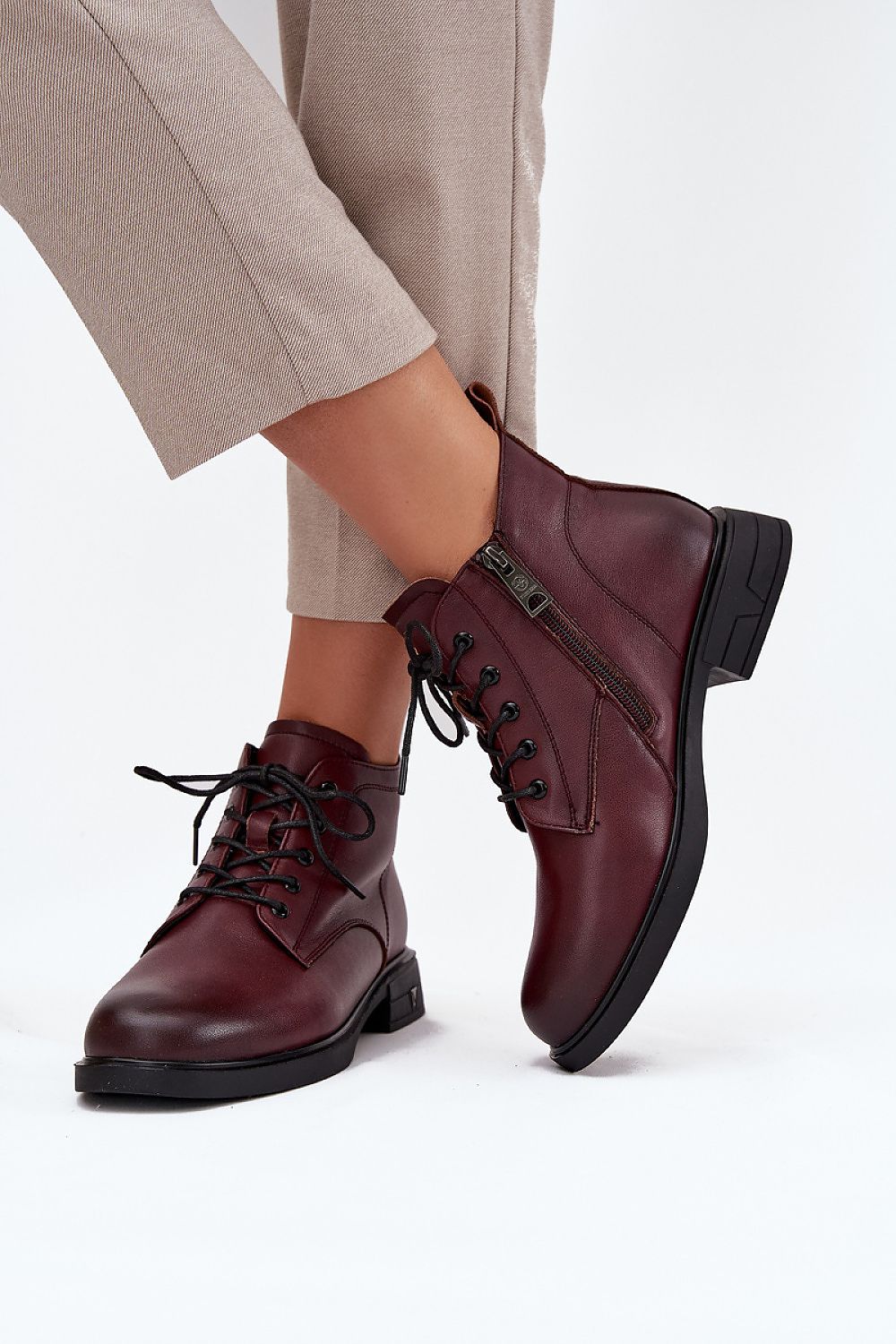  Boots model 218071 Step in style 