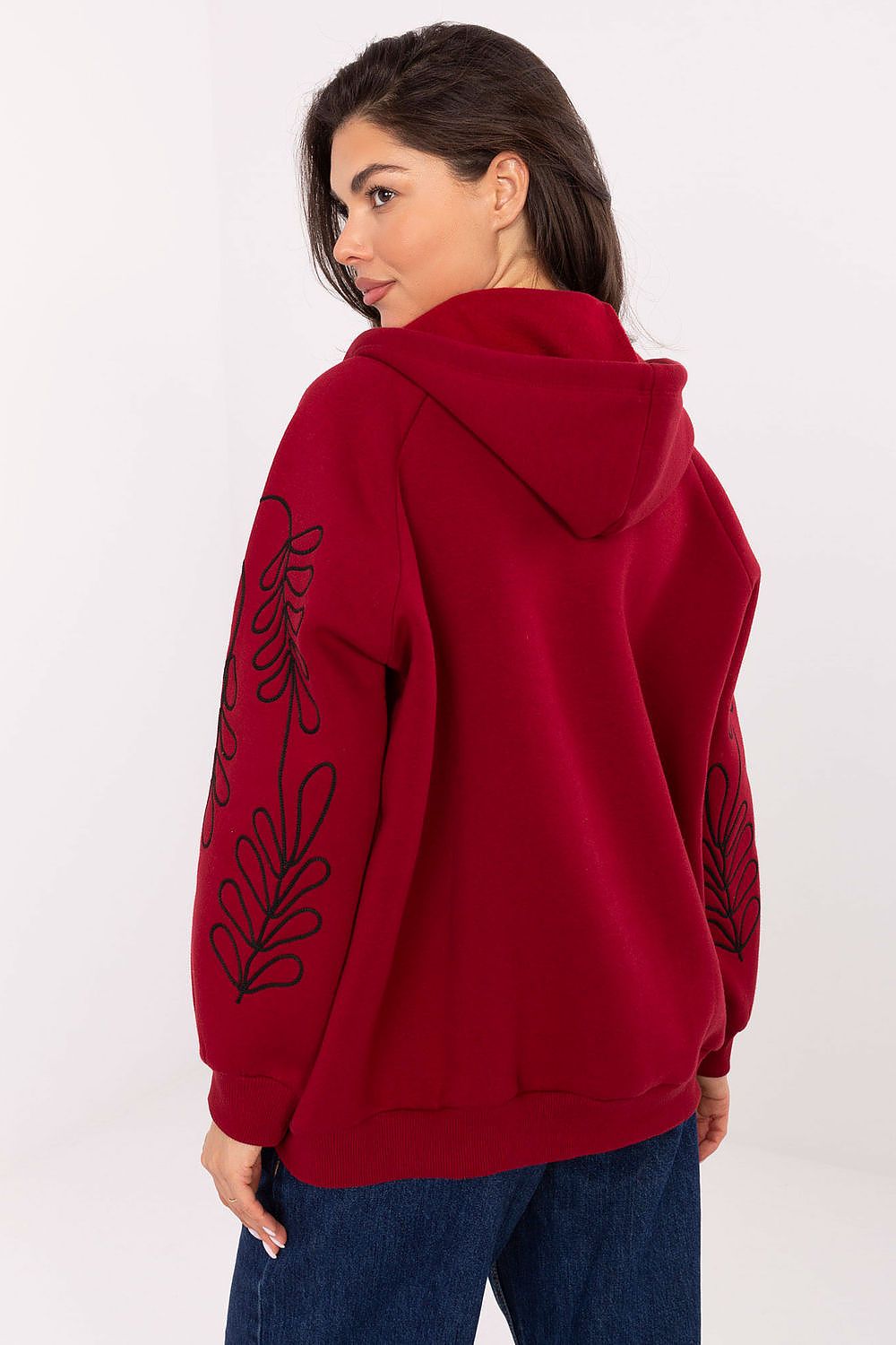  Sweatshirt model 218251 Relevance 