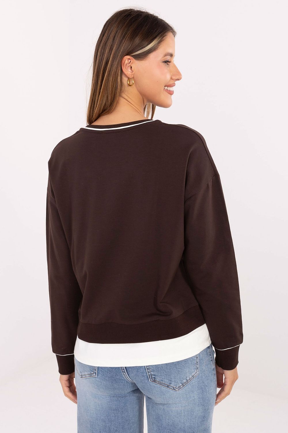  Sweatshirt model 218825 Relevance 