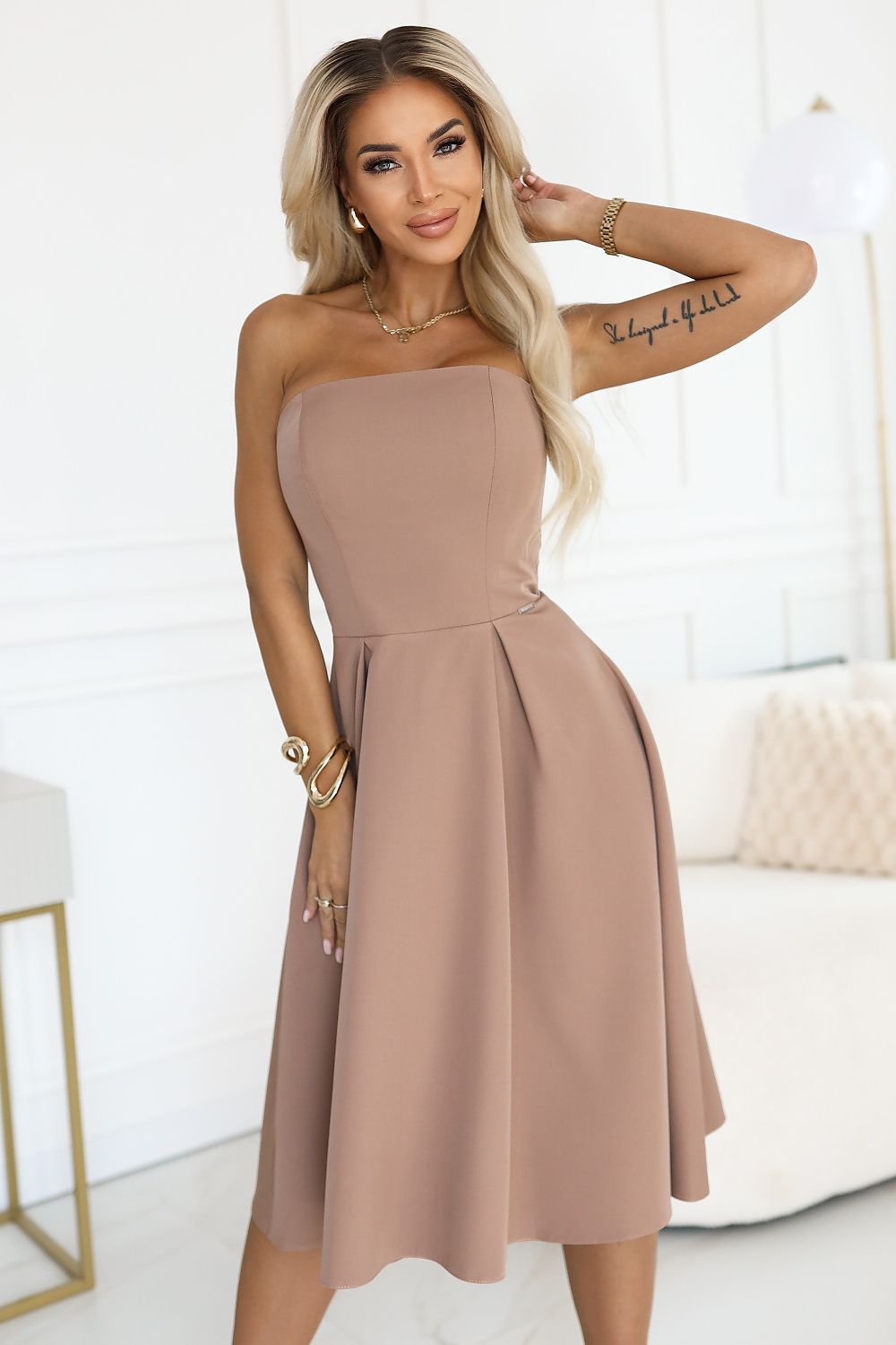  Cocktail dress model 221118 Numoco 