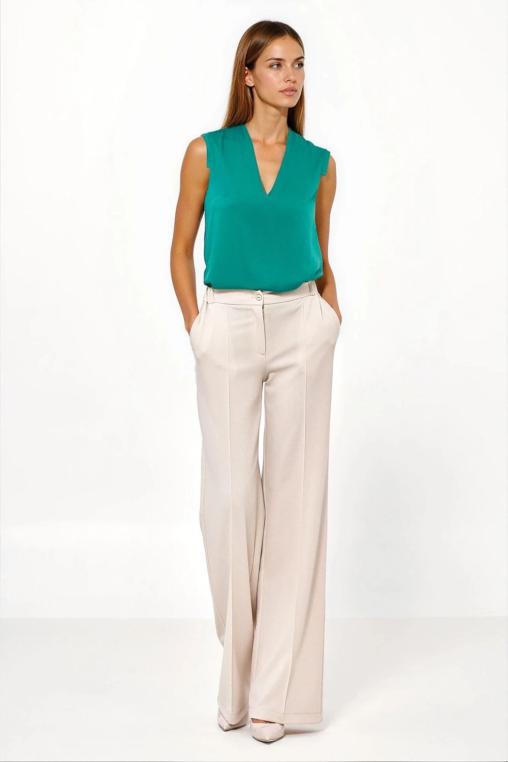  Women trousers model 221222 Nife 