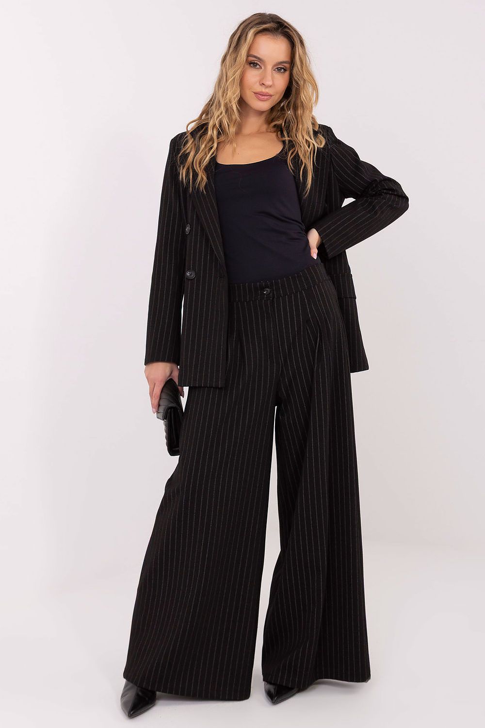  Women trousers model 221425 Rue Paris 