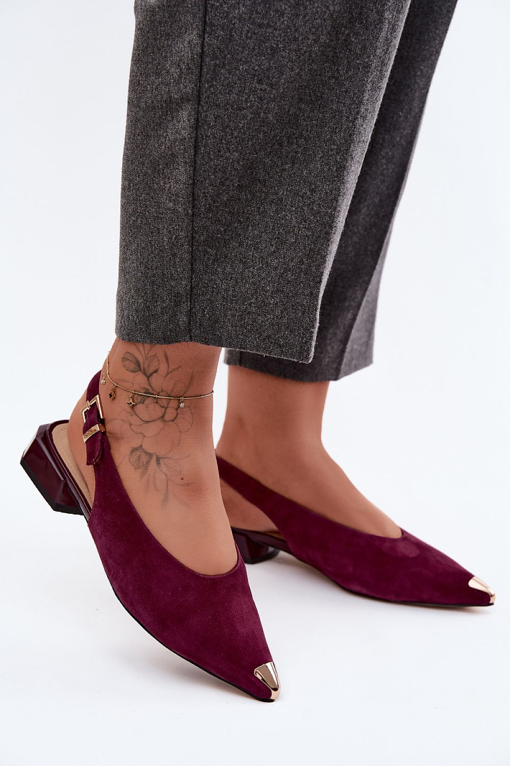  Sandals model 228118 Step in style 