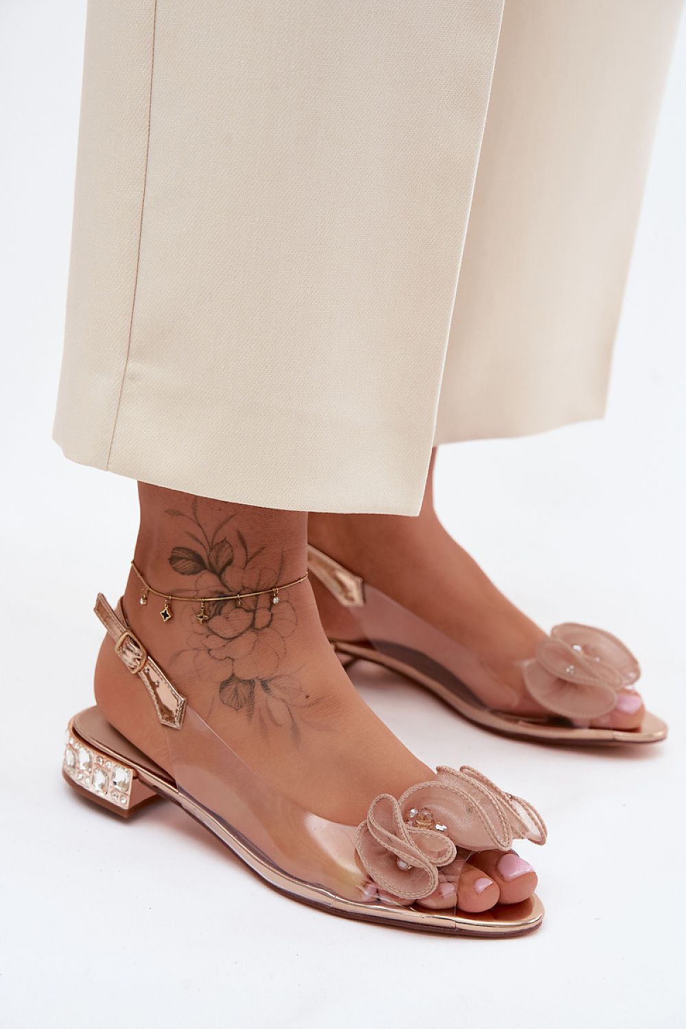  Sandals model 228126 Step in style 