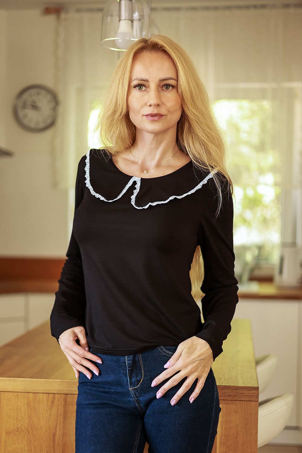  Blouse model 230803 Mirale 