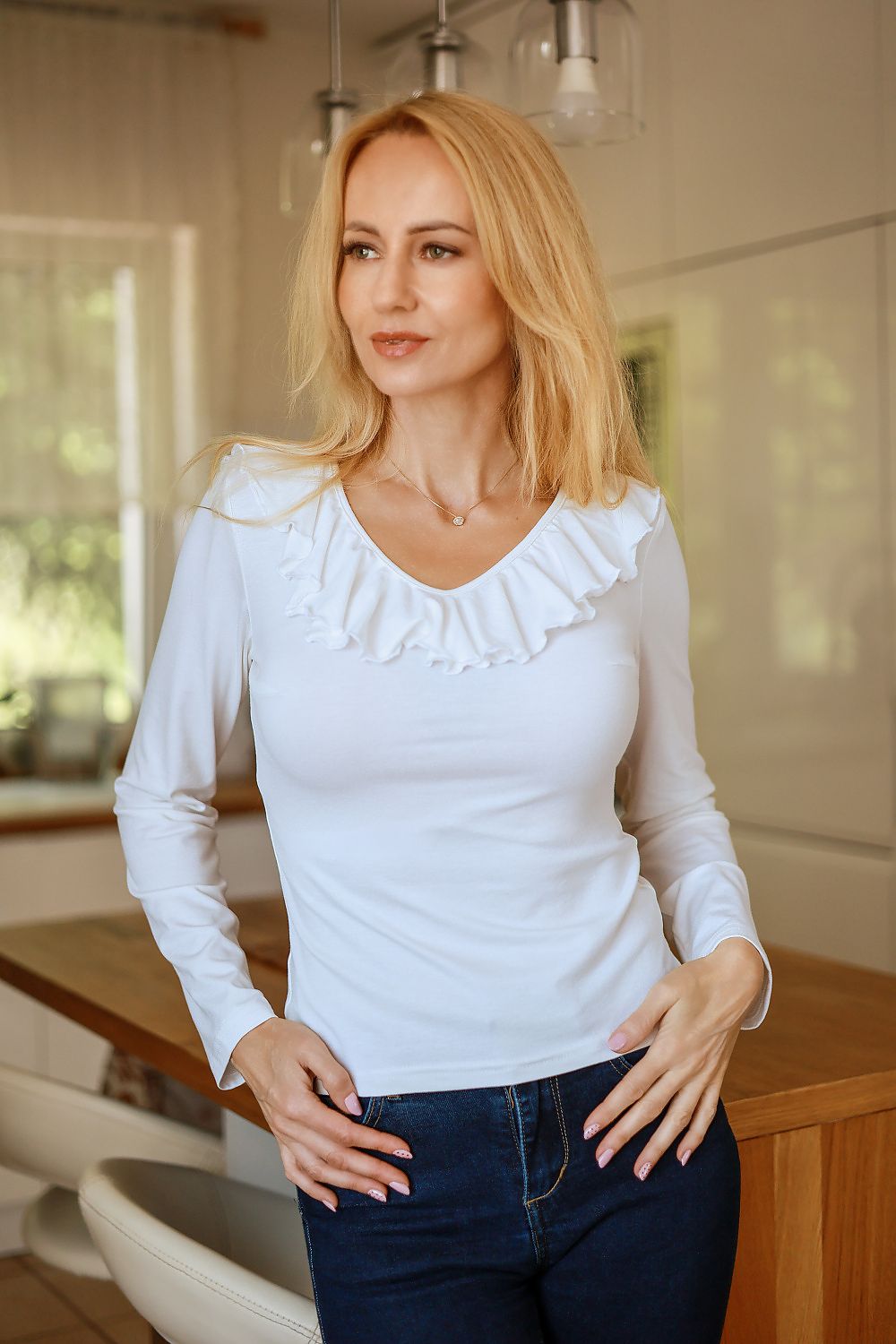  Blouse model 230804 Mirale 