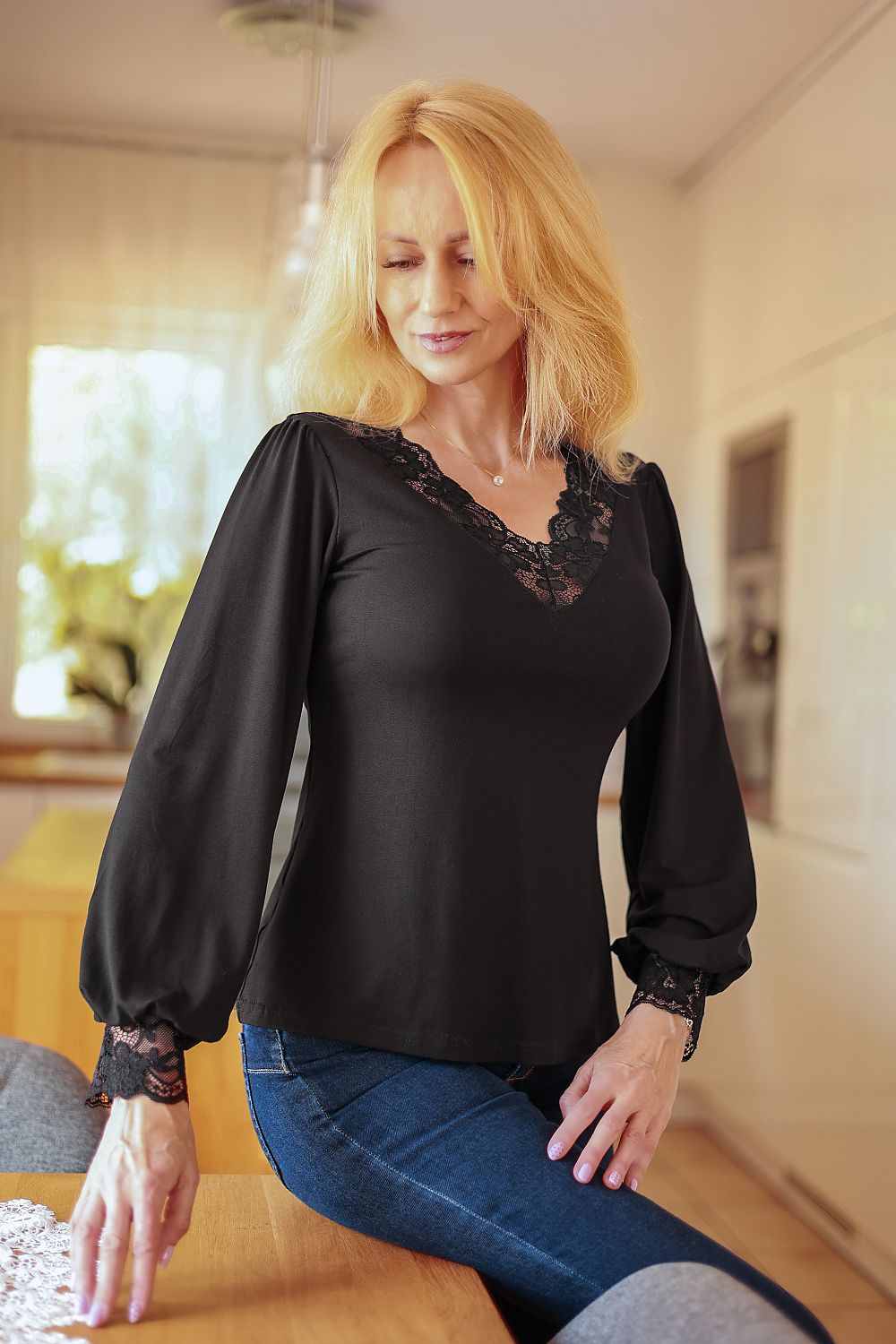  Blouse model 230809 Mirale 