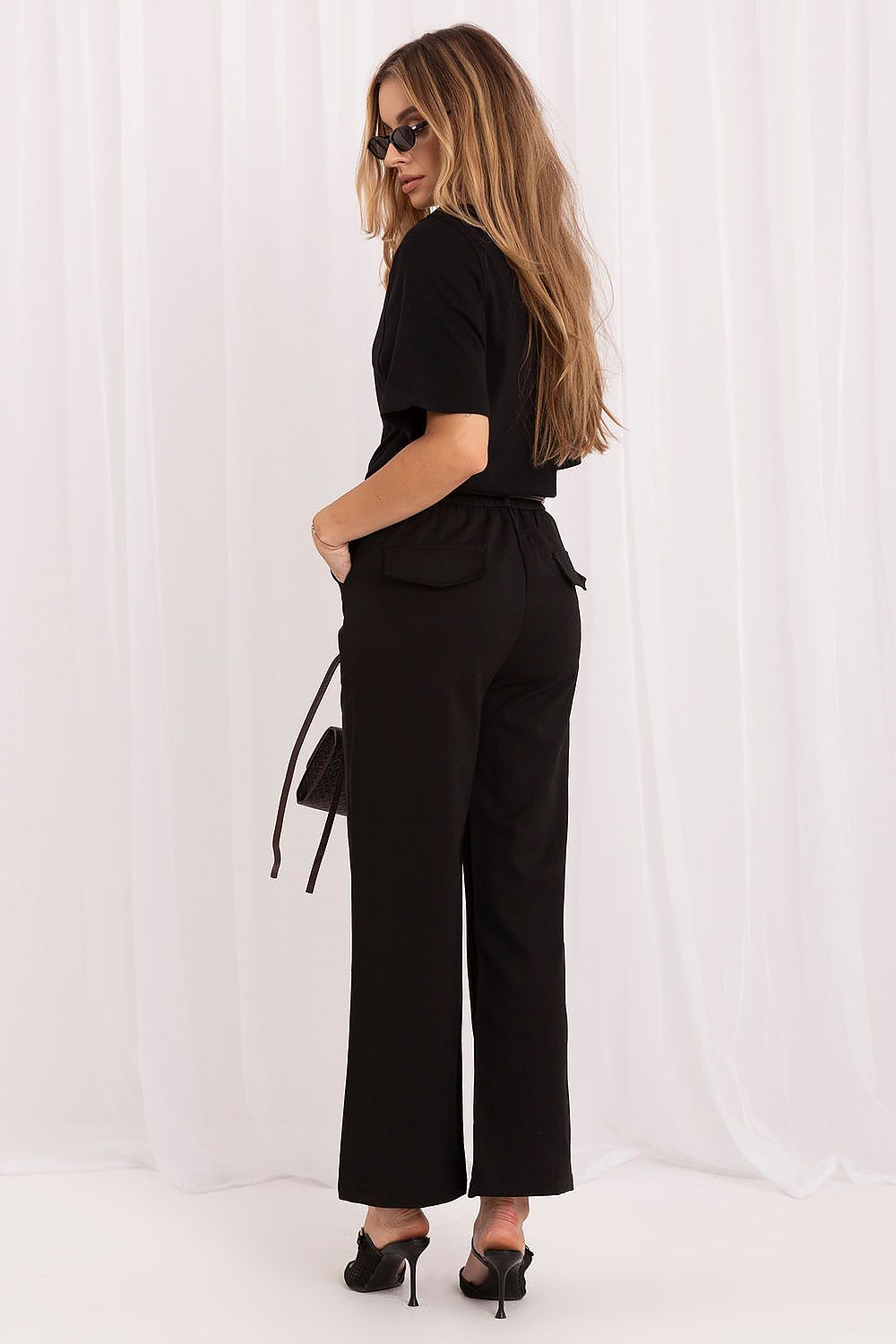  Women trousers model 230891 Italy Moda 