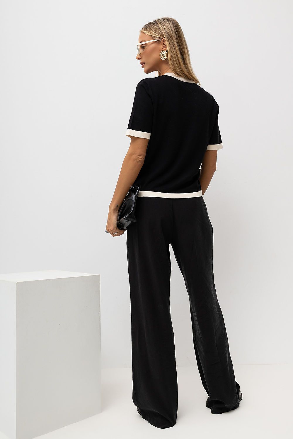  Short sleeve sweater model 230901 Italy Moda 