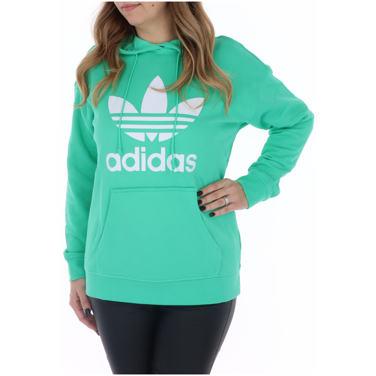 Adidas Dressipluus Naine